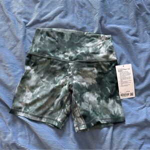 Lululemon align shorts 6”